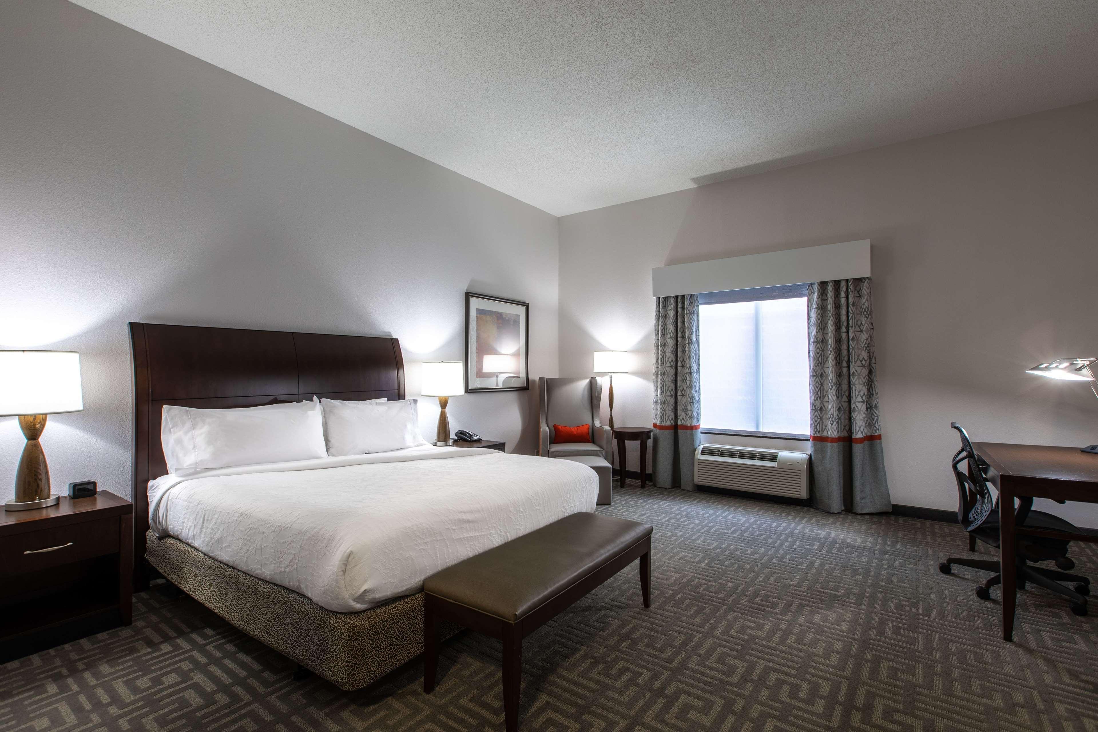 Hilton Garden Inn Lynchburg Exteriör bild